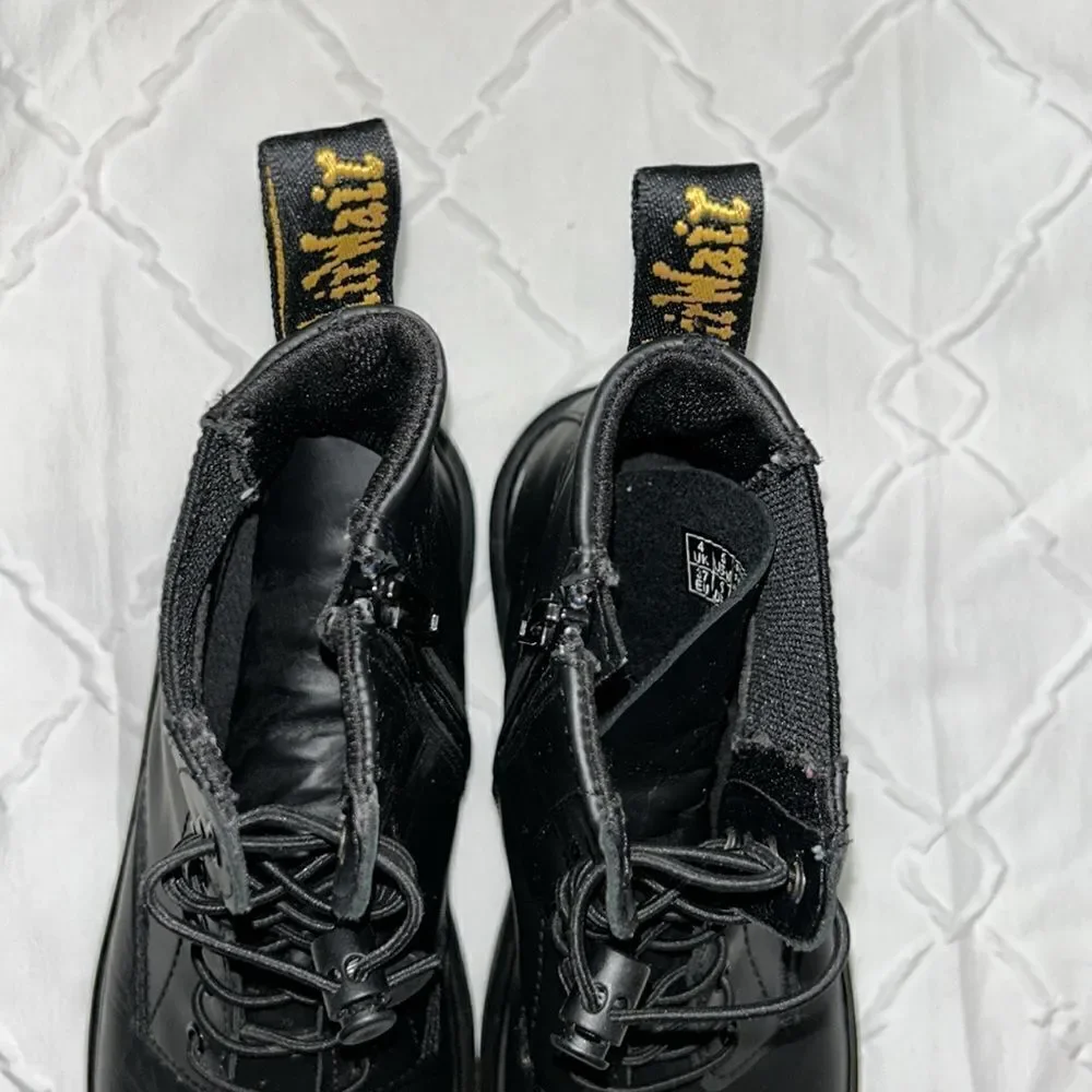 Dr Martens Black Lace Up Combat Boots(Size 5)
